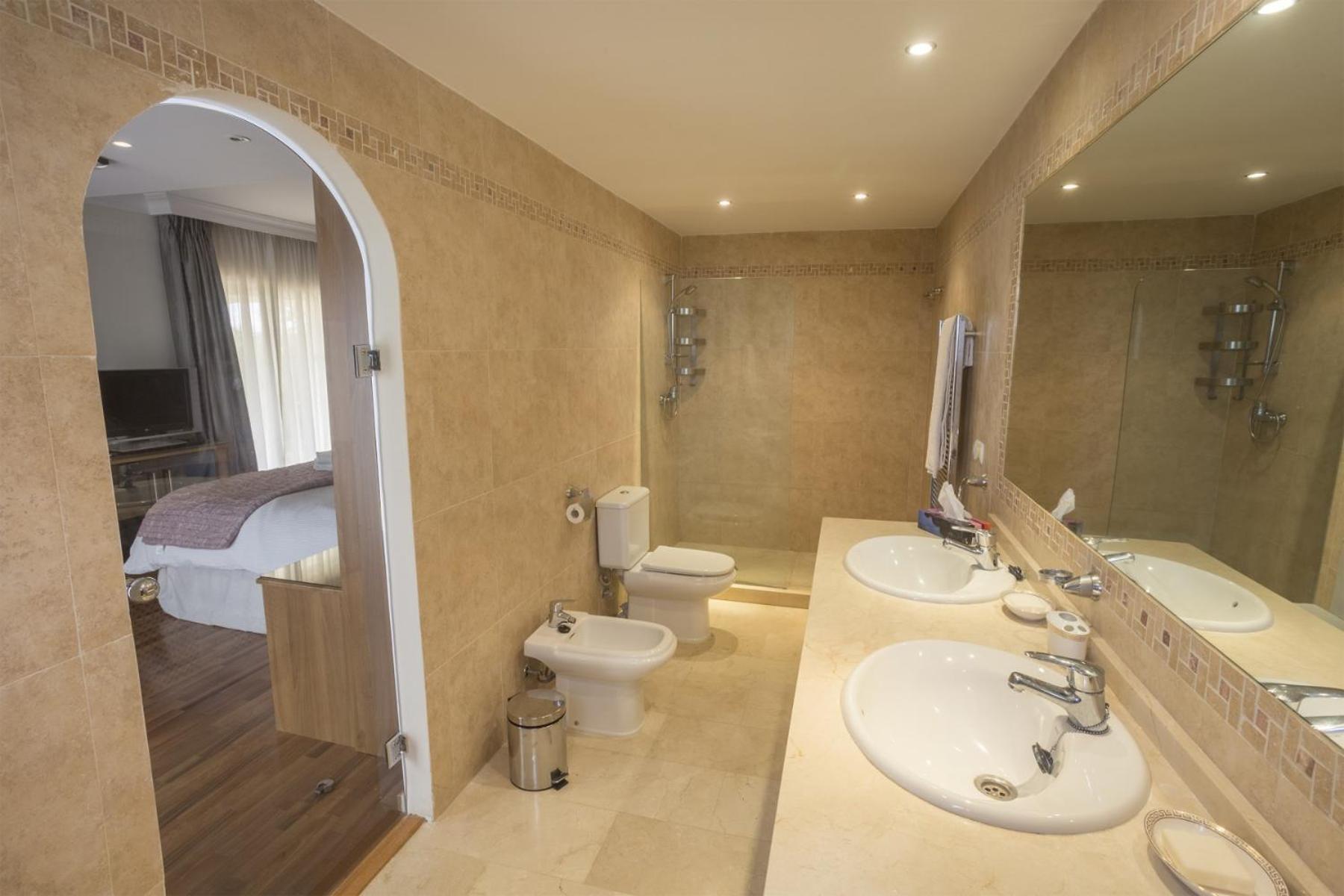 Villa Near Beach In Marbella With Heated Pool Exteriér fotografie