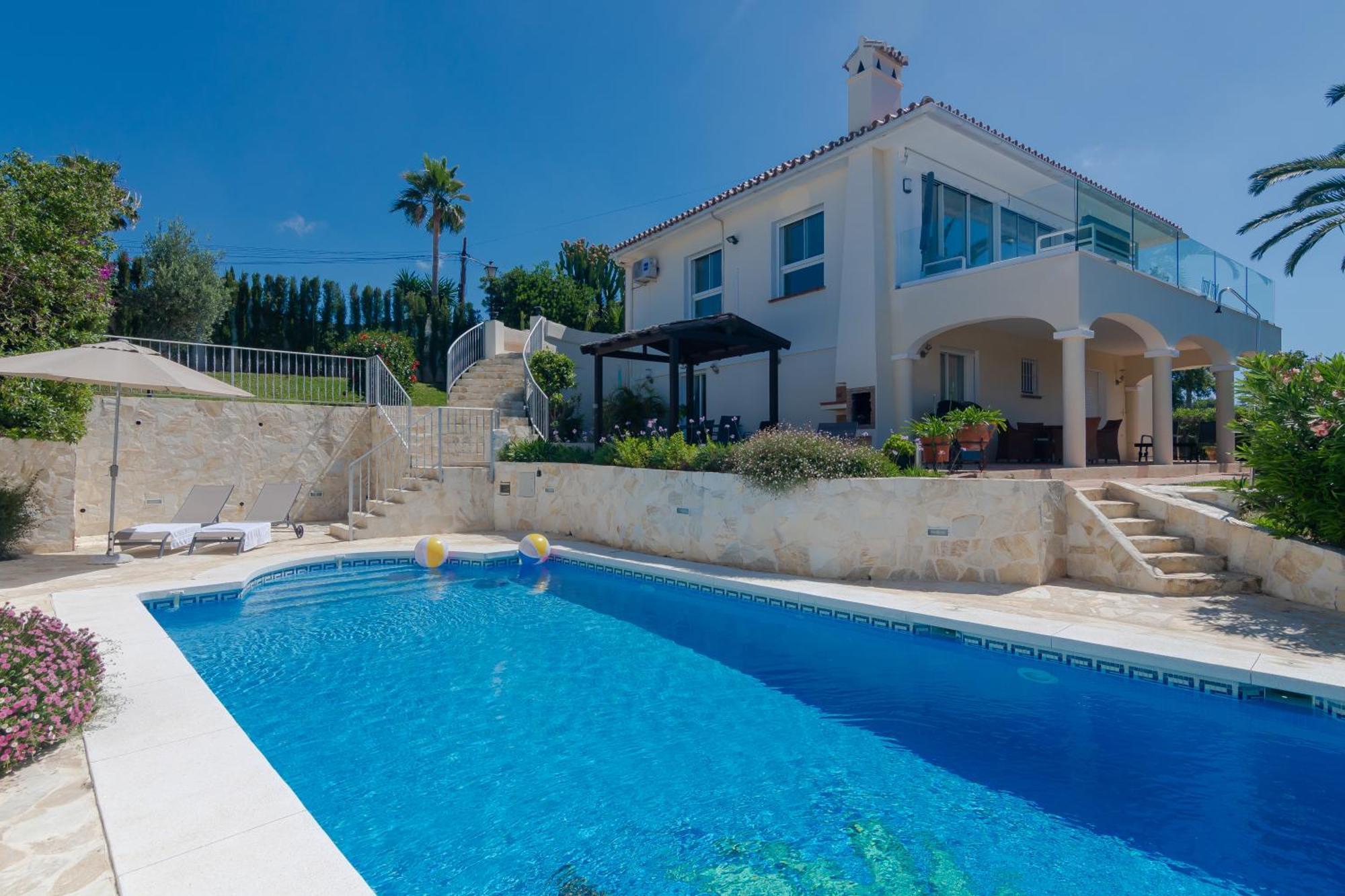 Villa Near Beach In Marbella With Heated Pool Exteriér fotografie