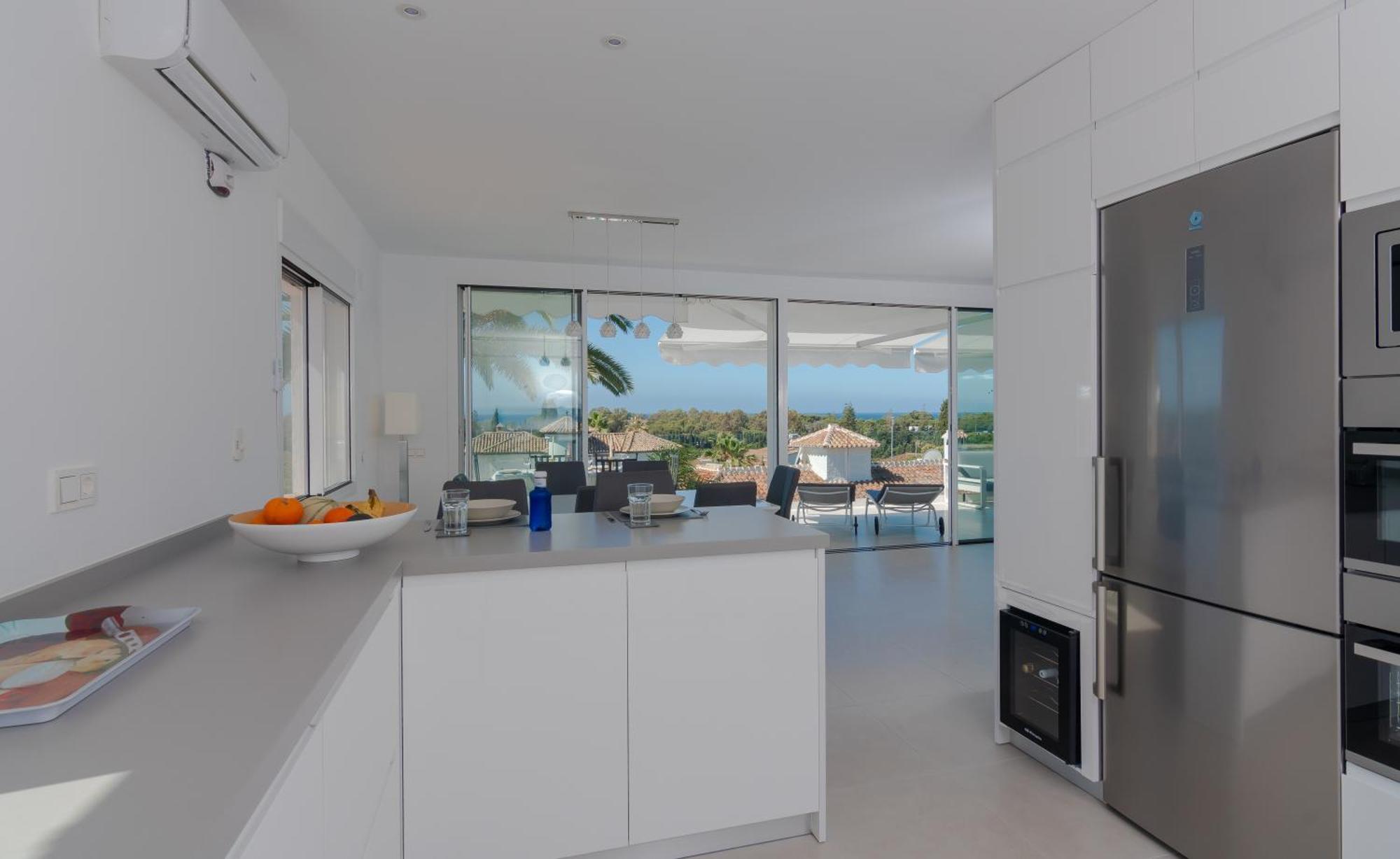 Villa Near Beach In Marbella With Heated Pool Exteriér fotografie